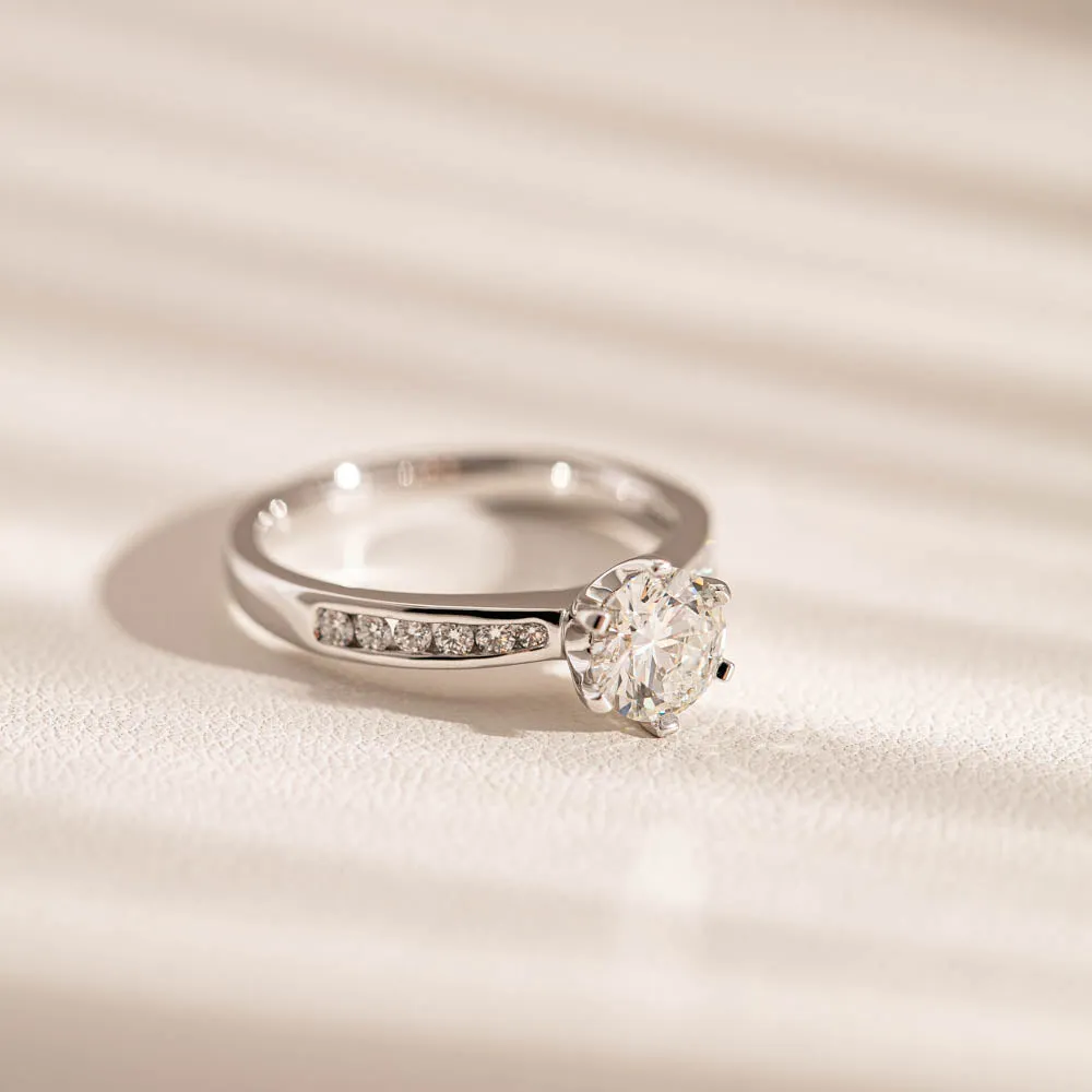 18ct White Gold 1.00ct Diamond Avalon Ring