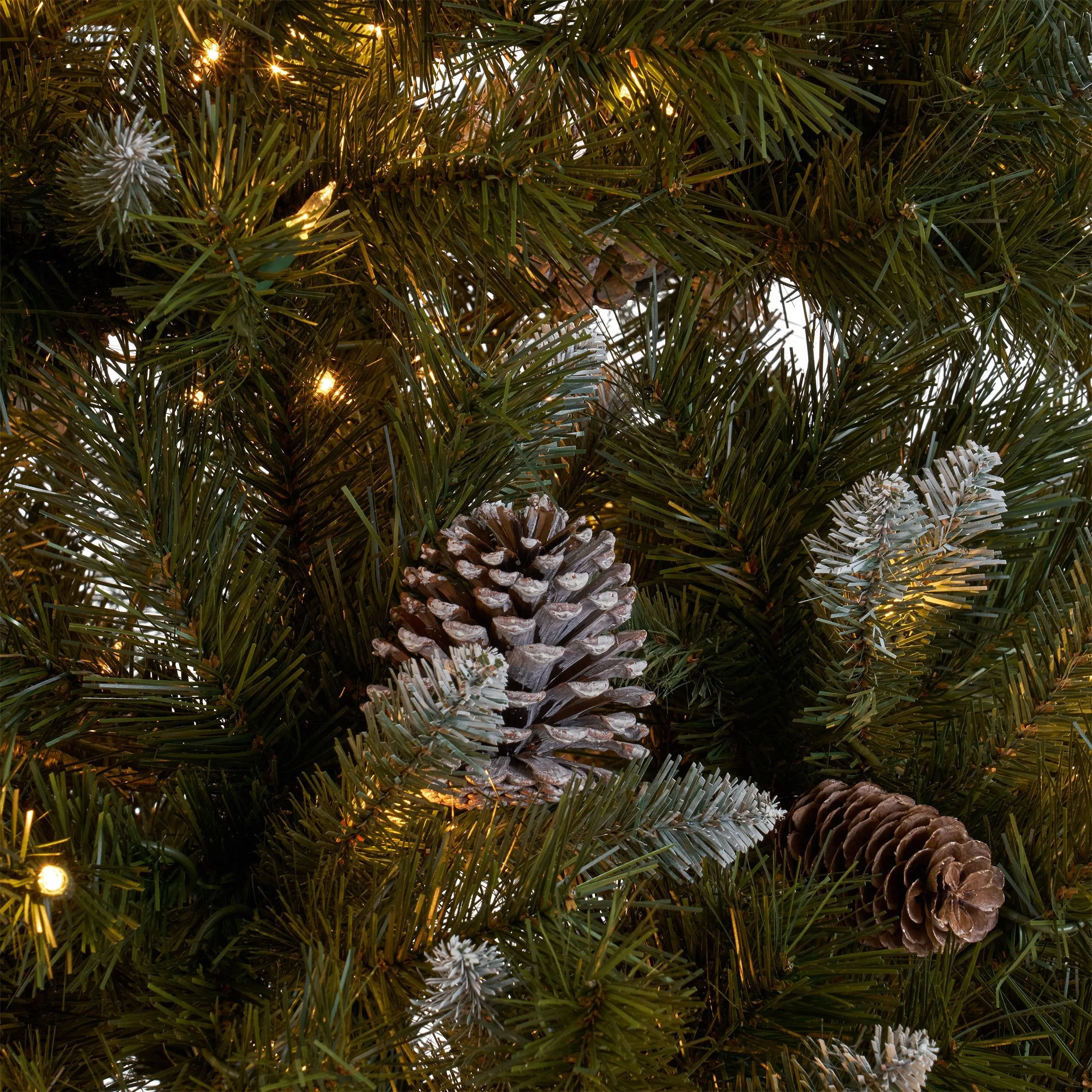 7-foot Mixed Spruce Hinged Artificial Christmas Tree with Frosted Branches, Red Berries, and Frosted Pinecones - NH753703