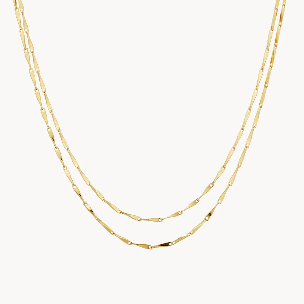 Double Twist Bar Link Chain Necklace in Gold