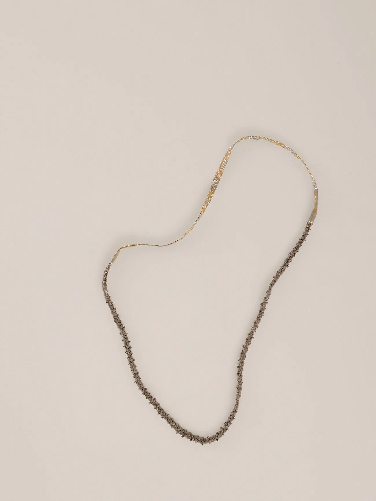 Long embroidered cotton-wool necklace