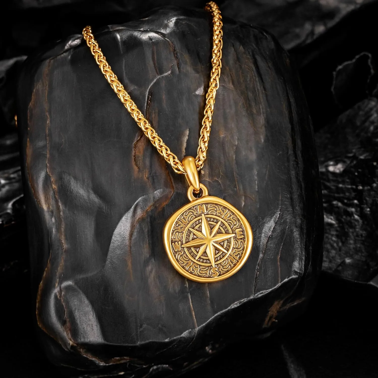 murtoo Compass Pendant Necklace for Men, Gold Silver Stainless Steel Mens Compass Necklaces, Stylish Jewelry Silver/Gold Chain Religious Gifts for Him Unisex, 24''/22''